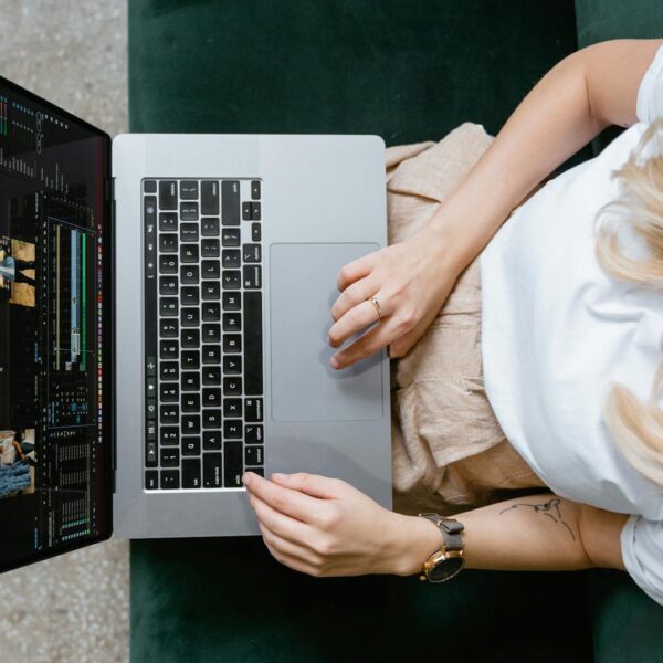 Tutoriel Adobe Premiere Pro : bases pour débuter en montage vidéo