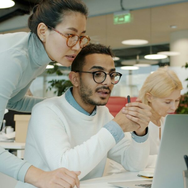 Interfaces, données et confiance : crédibiliser la plateforme digitale