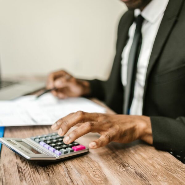Calculer le TJM en portage salarial : éléments à considérer