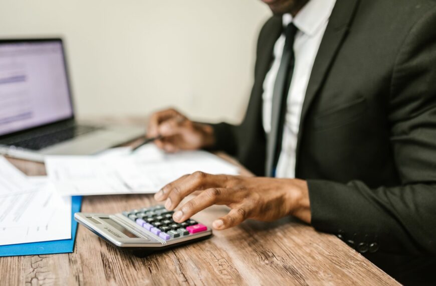 Calculer le TJM en portage salarial : éléments à considérer