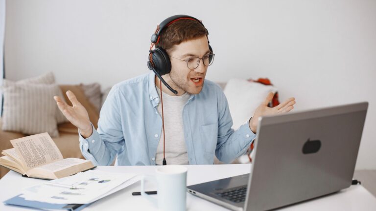 Pourquoi le WiFi de la Freebox se déconnecte-t-il sans arrêt ?