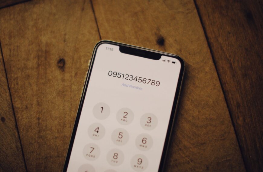 Que signifie le +33 devant un numéro de téléphone français ?
